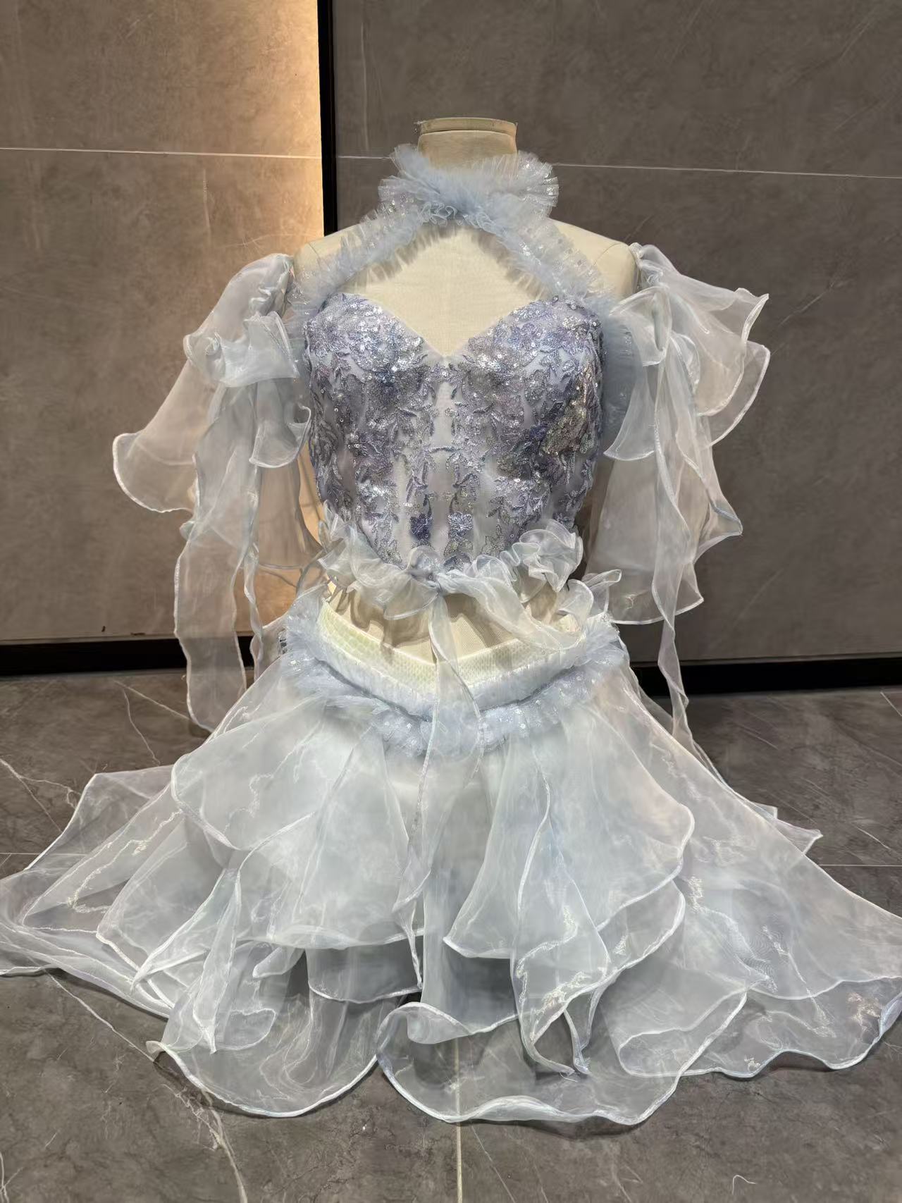 Anime cosplay shooting costume - Aquarium ulasan dan harga